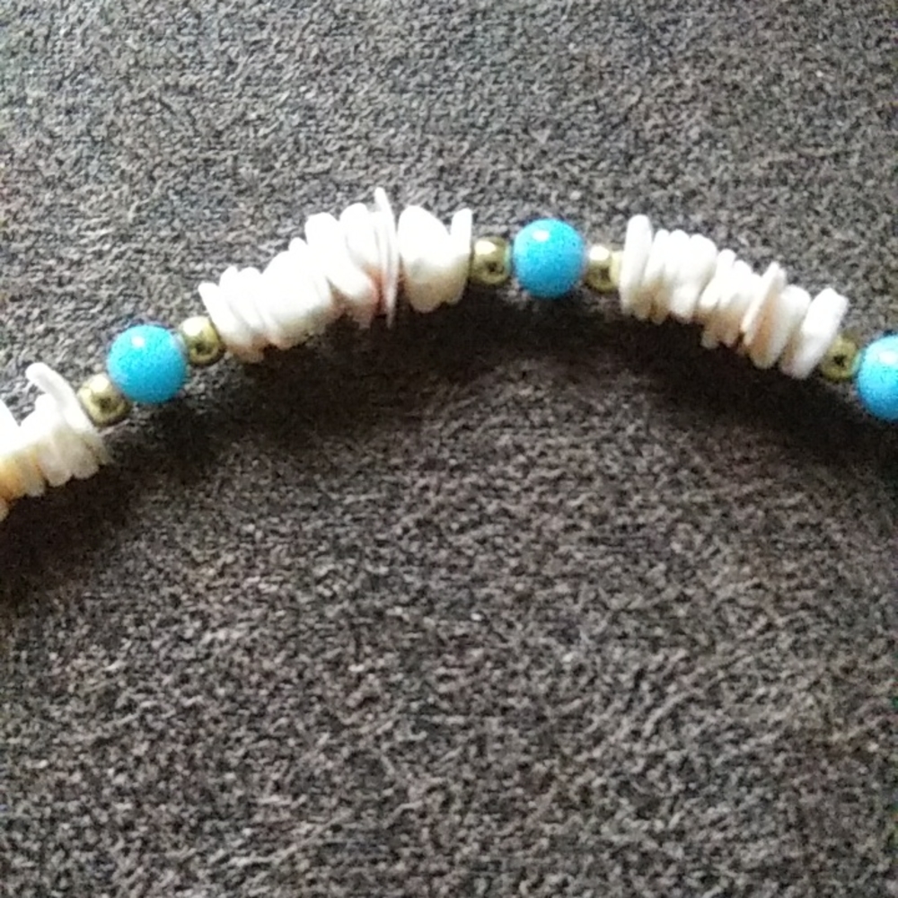 Necklace - Picture 2 of 4